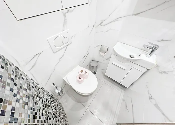 118 - , Place De La Republique, 7 Personnes פריז